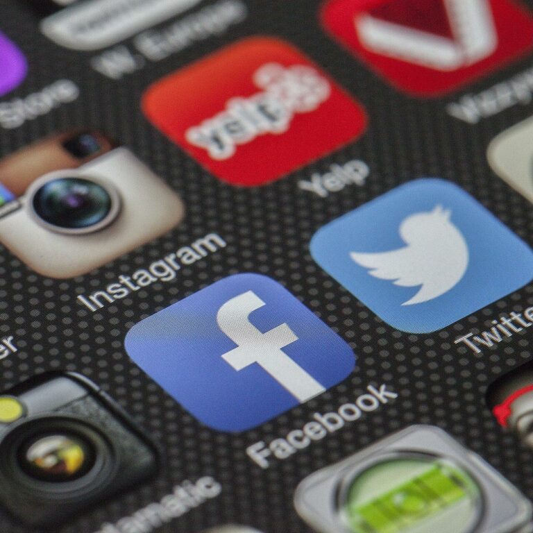 L’influence des réseaux sociaux dans la gouvernance guinéenne